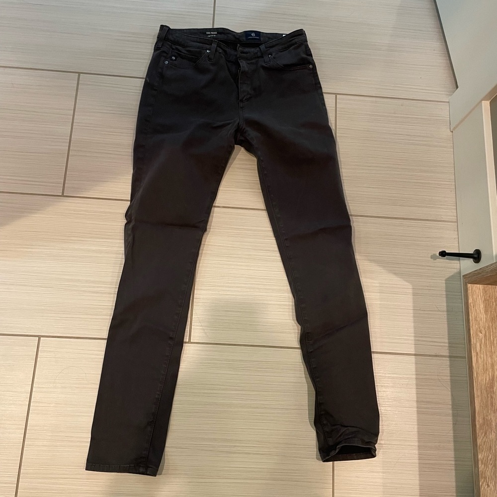 Ag prima cigarette leg pants in smooth slate size 28